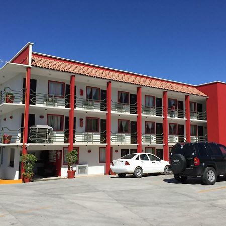 Hotel Descanso Inn Tijuana Bagian luar foto