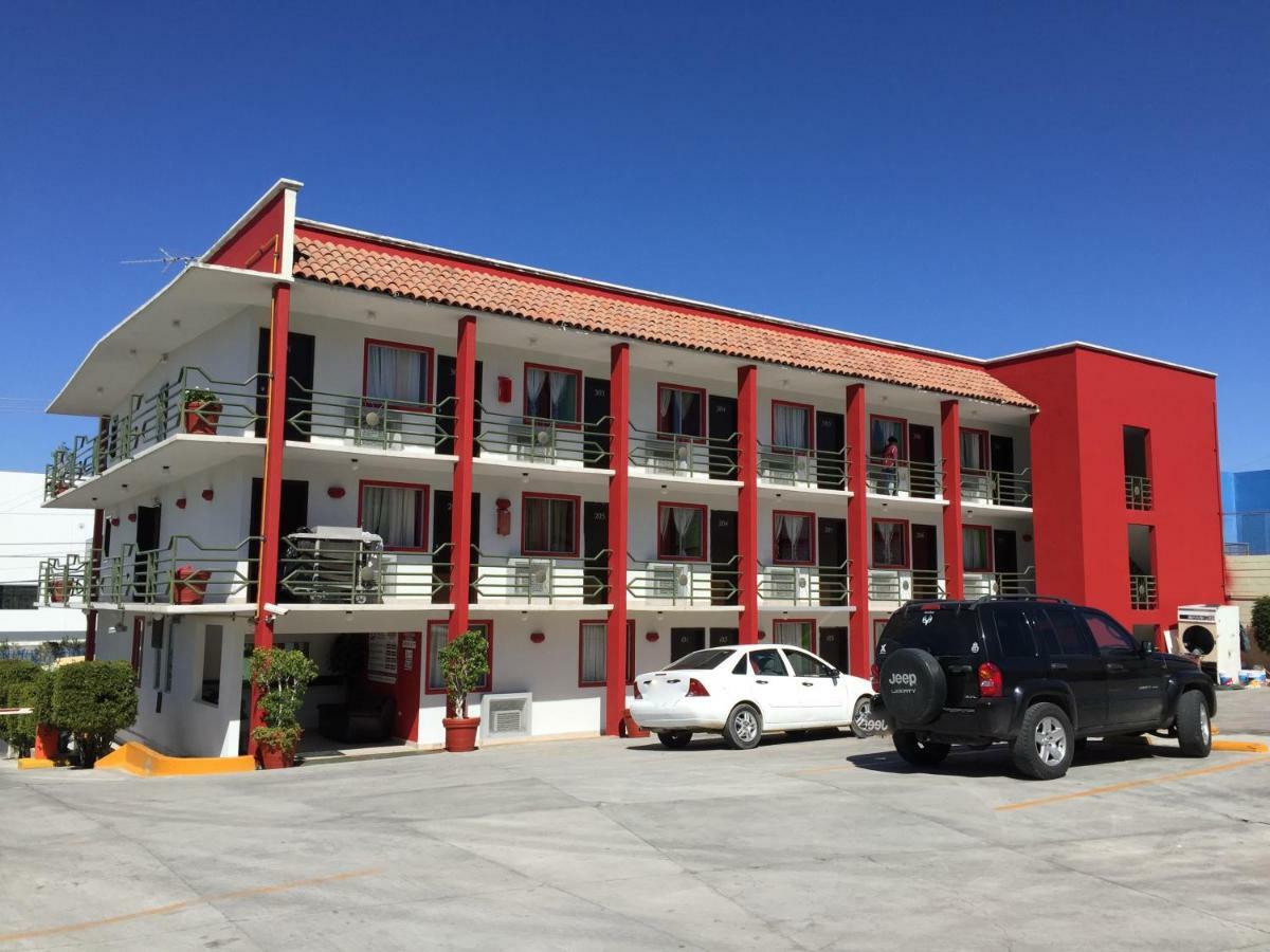 Hotel Descanso Inn Tijuana Bagian luar foto
