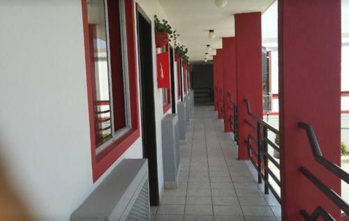 Hotel Descanso Inn Tijuana Bagian luar foto