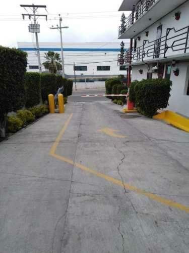 Hotel Descanso Inn Tijuana Bagian luar foto